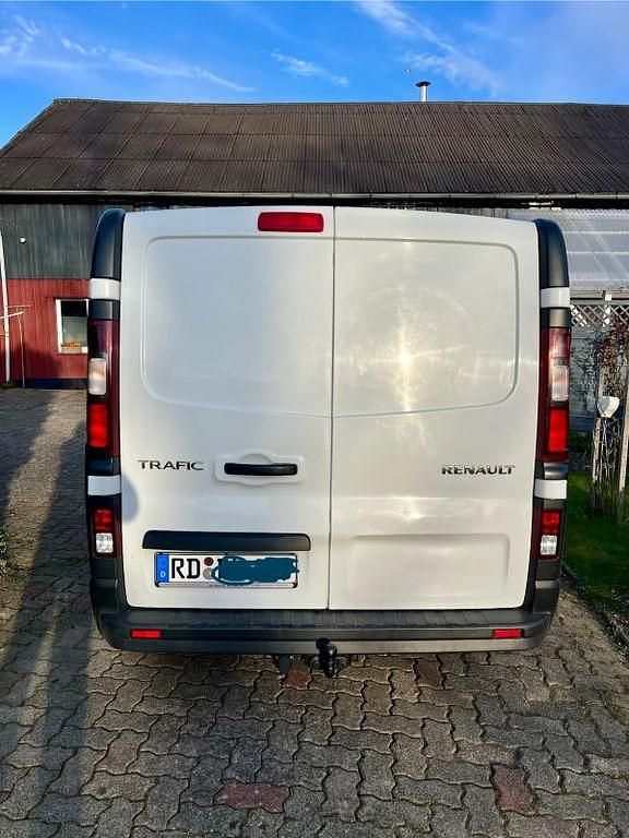 Gebraucht Renault Trafic 120 PS (88 kW) 2021 Weiß Van / Kleinbus