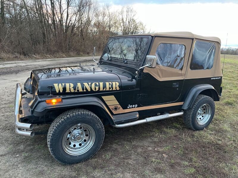 Schwarz Gebraucht 1992 Jeep Wrangler SUV | 14.600 € - Bild 1/4