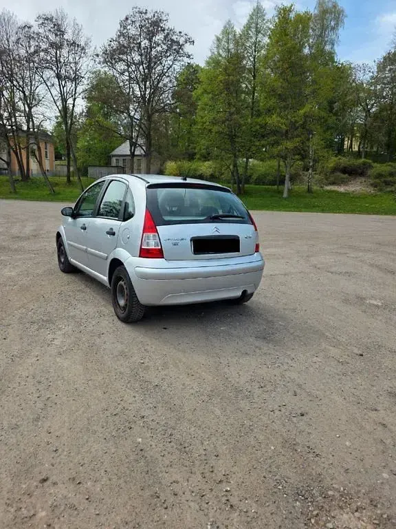 Gebraucht Citroën C3 Comfort 73 PS (53 kW) 2005 Silber Limousine