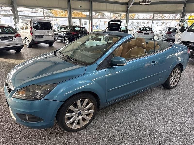 Acquablau Gebraucht 2010 Ford Focus Cabriolet Titanium Cabrio | 1.480 € (Superpreis) - Bild 1/4