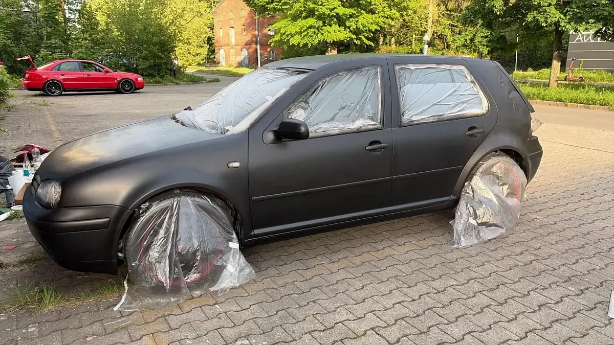 Gebraucht VW Golf IV 105 PS (77 kW) 2001 Schwarz Limousine