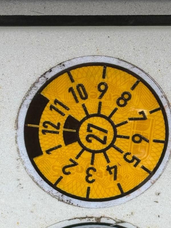 Gebraucht Peugeot 207 CC 120 PS (88 kW) 2011 Schwarz Cabrio