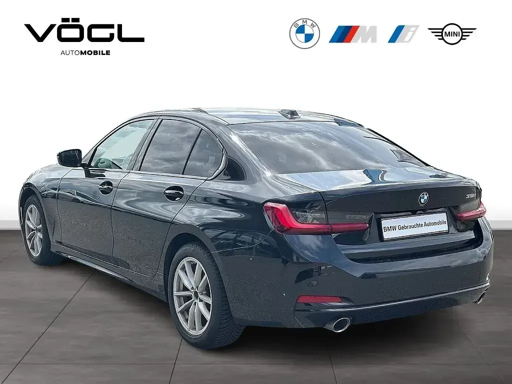 Gebraucht BMW 318 156 PS (114 kW) 2024 Schwarz Limousine