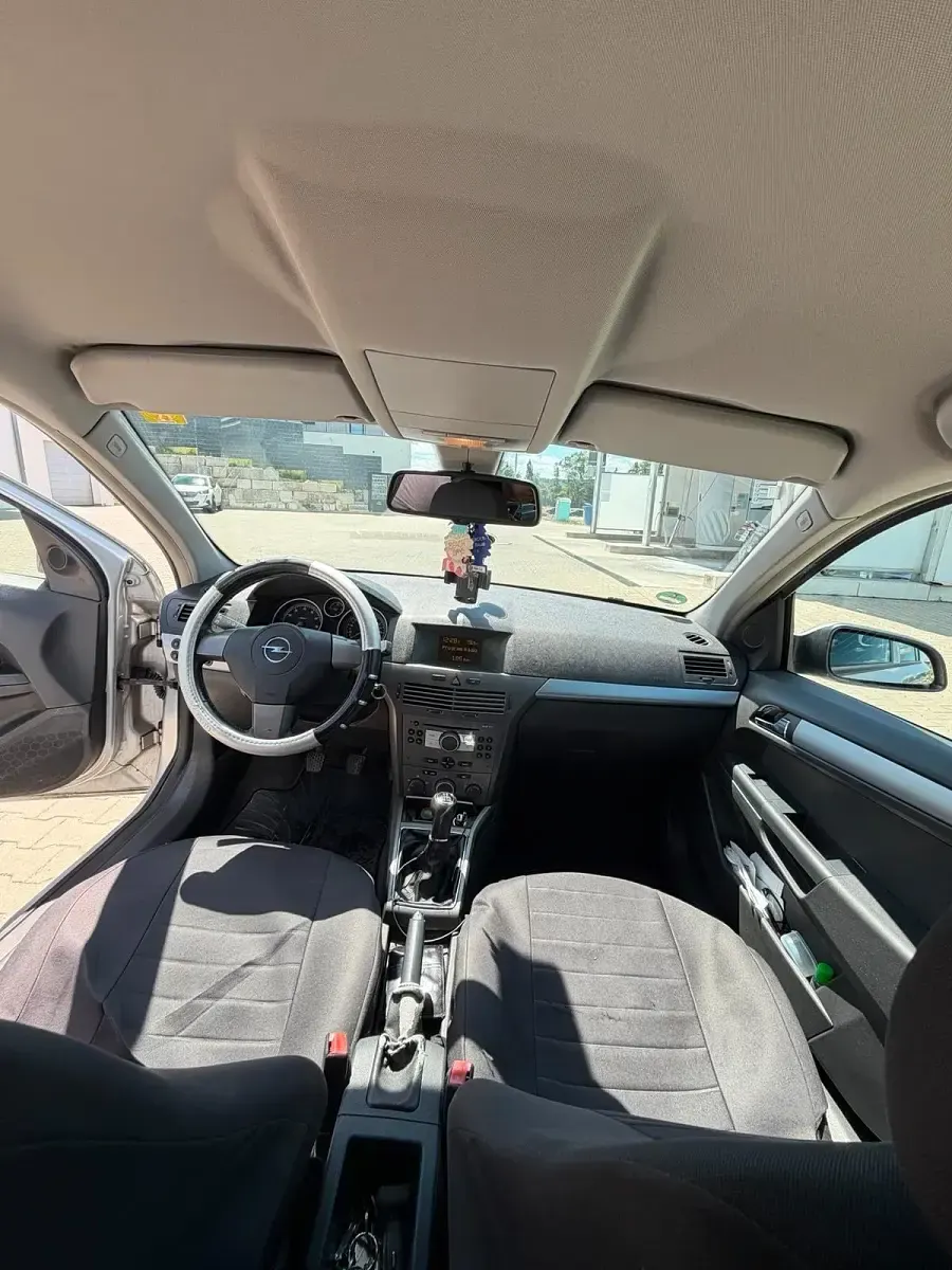 Gebraucht Opel Astra 125 PS (91 kW) 2004 Grau Coupé