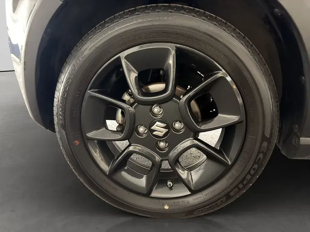 Gebraucht Suzuki Ignis 90 PS (66 kW) 2020 Grau SUV