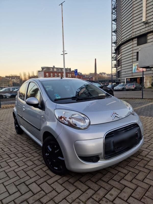 Silber Gebraucht 2009 Citroën C1 Kleinwagen | 3.500 € (Teuer) - Bild 1/4