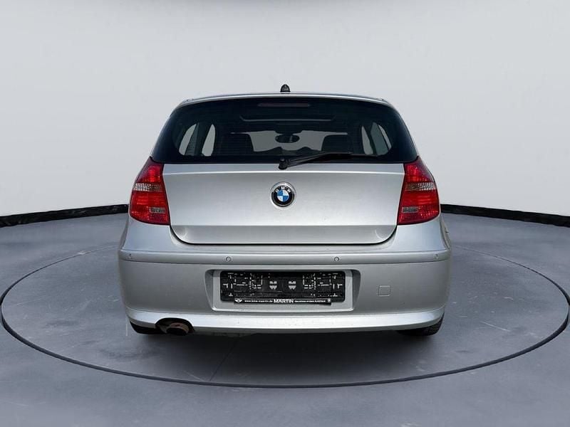 Gebraucht BMW 116 122 PS (89 kW) 2011 Silber Kleinwagen