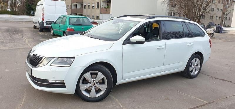 Gebraucht Skoda Octavia Style 116 PS (85 kW) 2018 Weiß Limousine