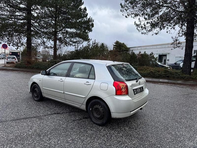 Gebraucht Toyota Corolla Sol 90 PS (66 kW) 2005 Silber Limousine