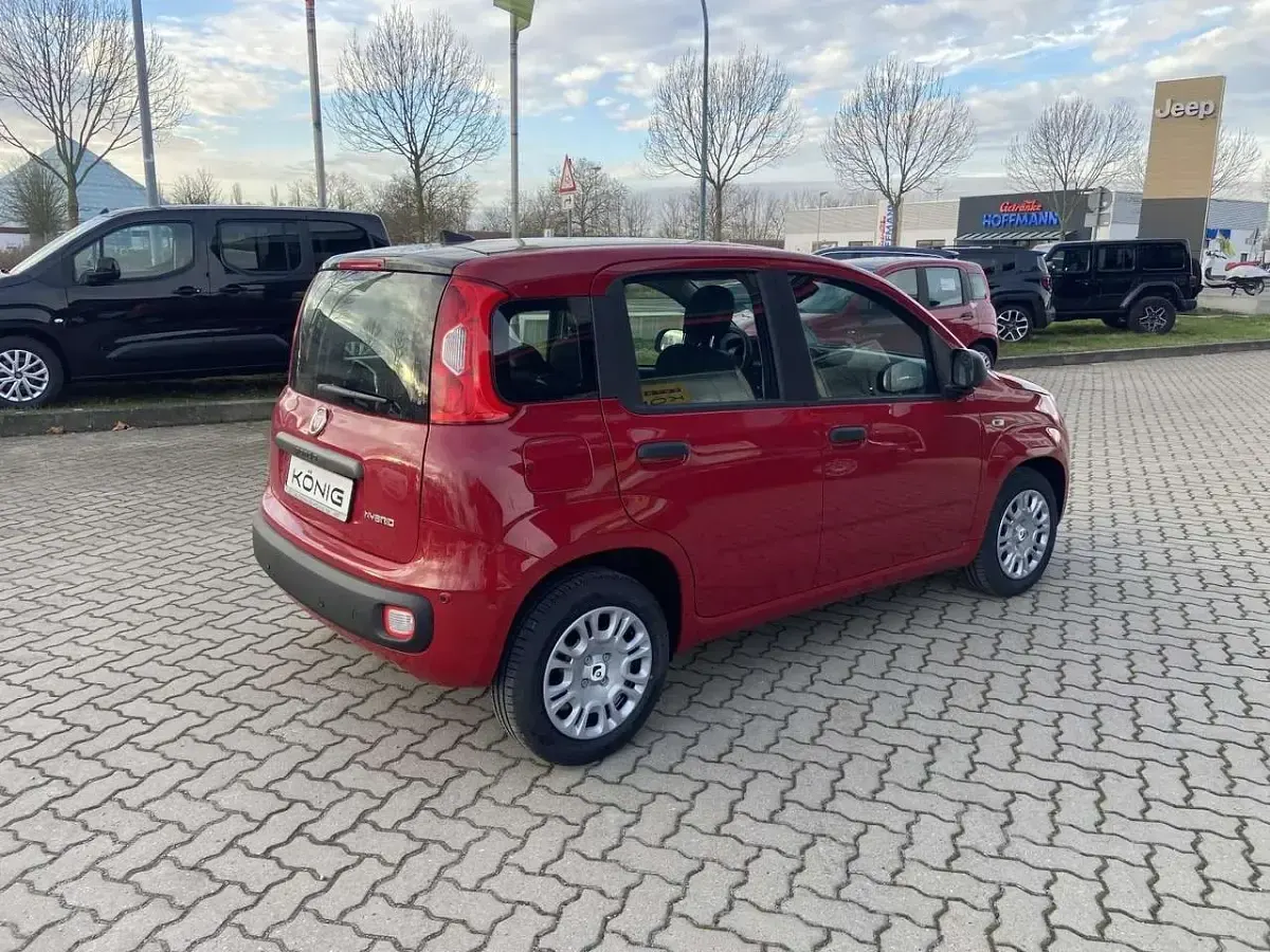 Neu Fiat Panda 69 PS (50 kW) 2025 Passione rot dach schwarz (rot Kleinwagen