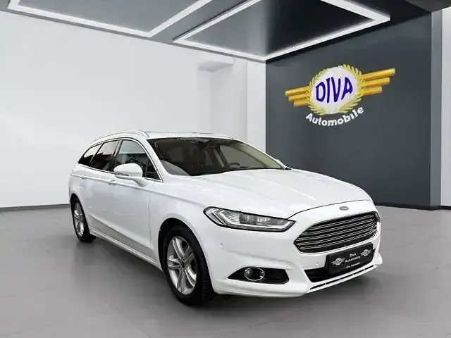 Gebraucht Ford Mondeo Titanium 150 PS (110 kW) 2018 Weiß Kombi