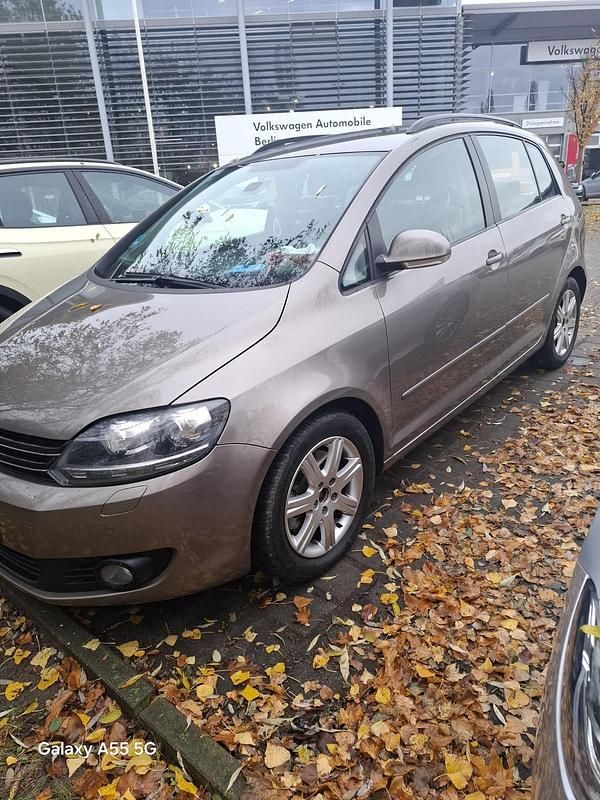 Silber Gebraucht 2009 VW Golf VI Kombi | 6.800 € (Etwas zu teuer) - Bild 1/4