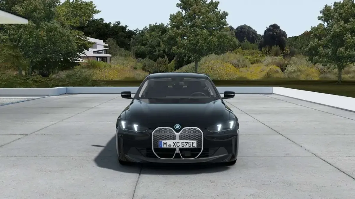 Neu BMW i4 Sport Line 294 kW (401 PS) 2025 Schwarz uni Limousine