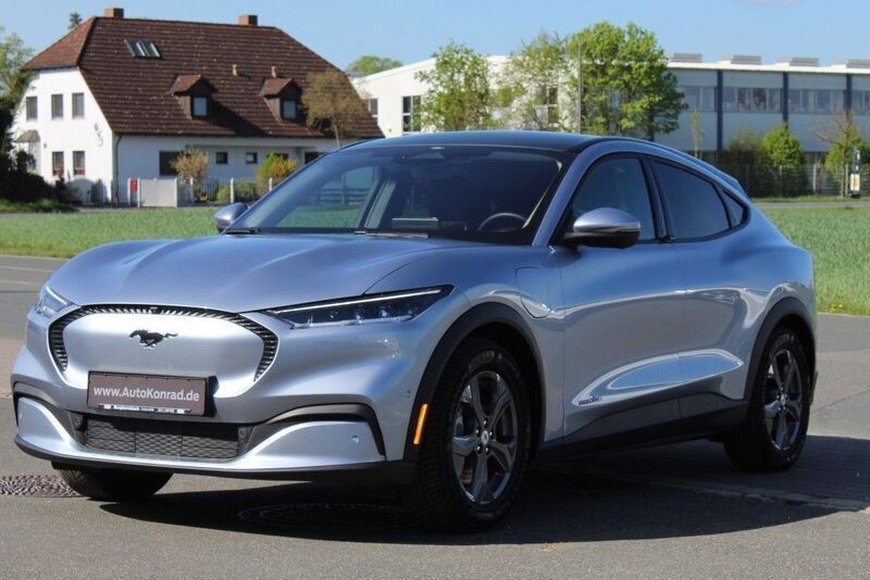 Icedbluesilver Gebraucht 2023 Ford Mustang Mach-E SUV | 34.990 € (Fairer Preis) - Bild 1/4