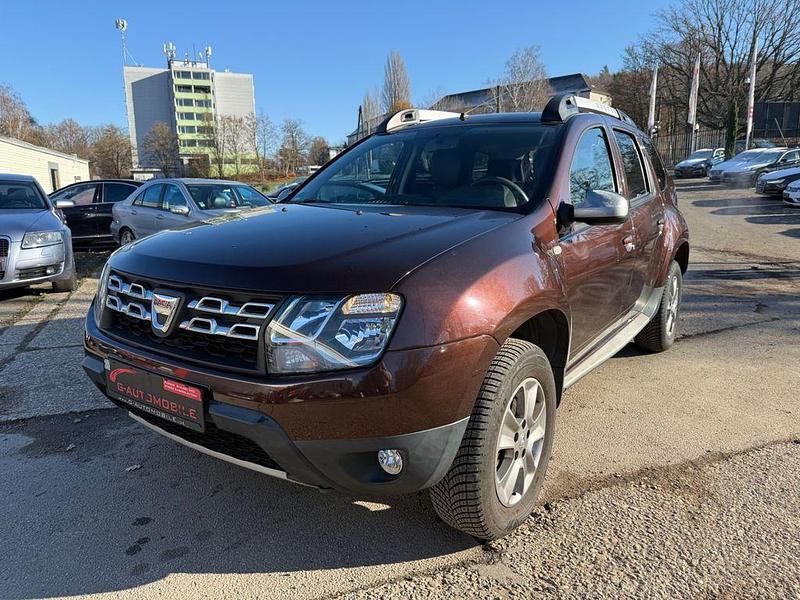 Braun Gebraucht 2017 Dacia Duster Prestige SUV | 11.200 € (Fairer Preis) - Bild 1/4