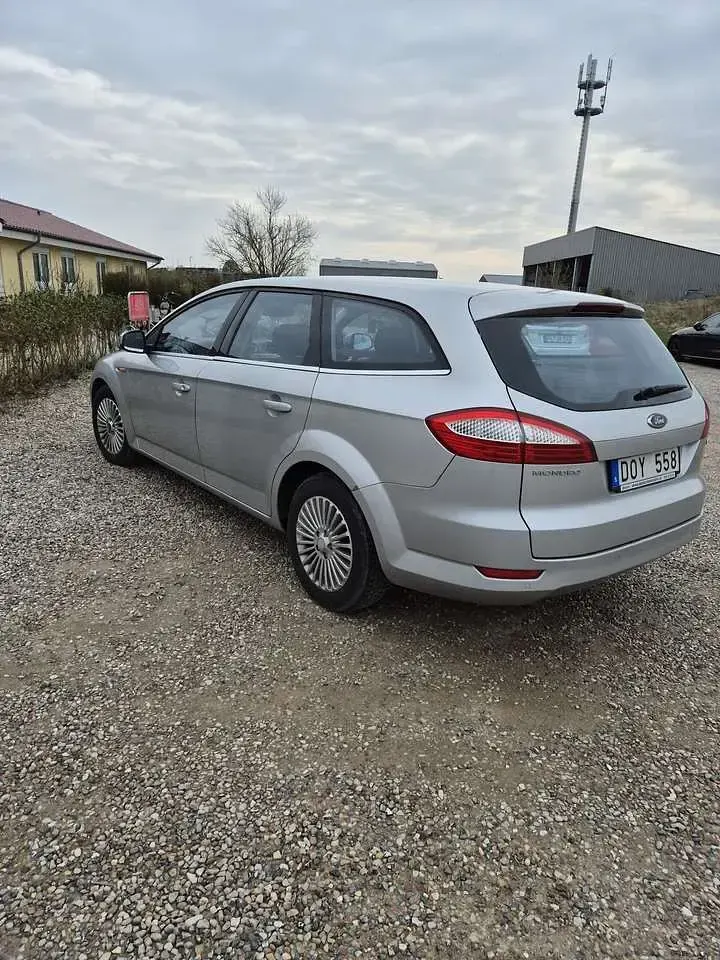 Gebraucht Ford Mondeo Trend 90 PS (66 kW) 2007 Kombi