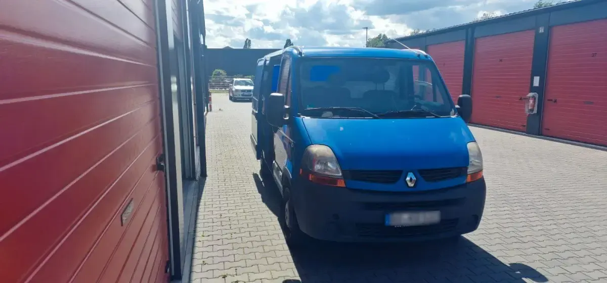 Gebraucht Renault Master 120 PS (88 kW) 2008 Blau Limousine