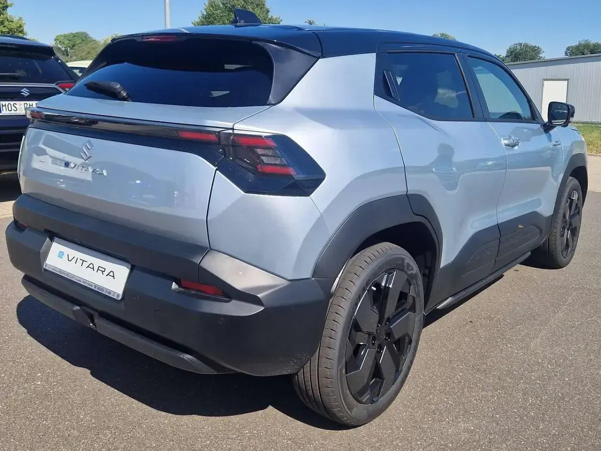 Neu Suzuki Vitara Comfort+ 127 kW (174 PS) 2026 Spledid silver SUV