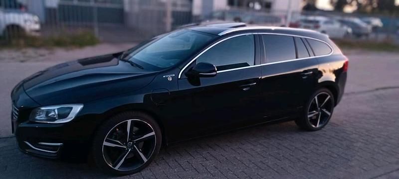 Gebraucht Volvo V60 280 PS (205 kW) 2013 Schwarz Kombi