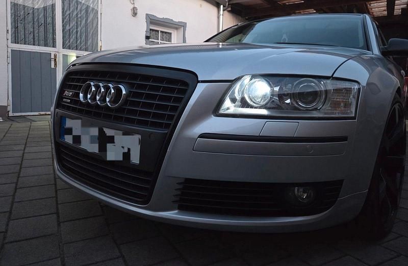 Gebraucht Audi A8 Ambiente 349 PS (256 kW) 2006 Silber Limousine