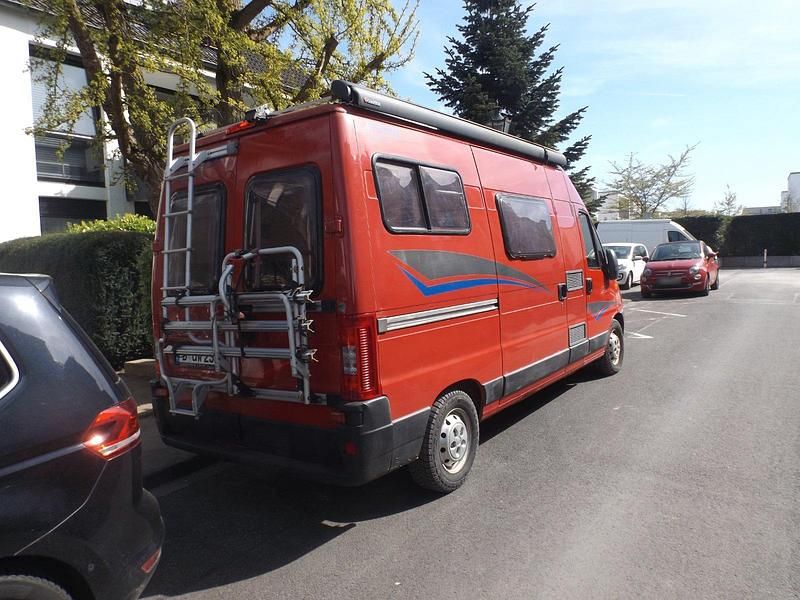 Second-hand Citroën Jumper 138 CP (101 kW) 2006 Roșu Monovolum
