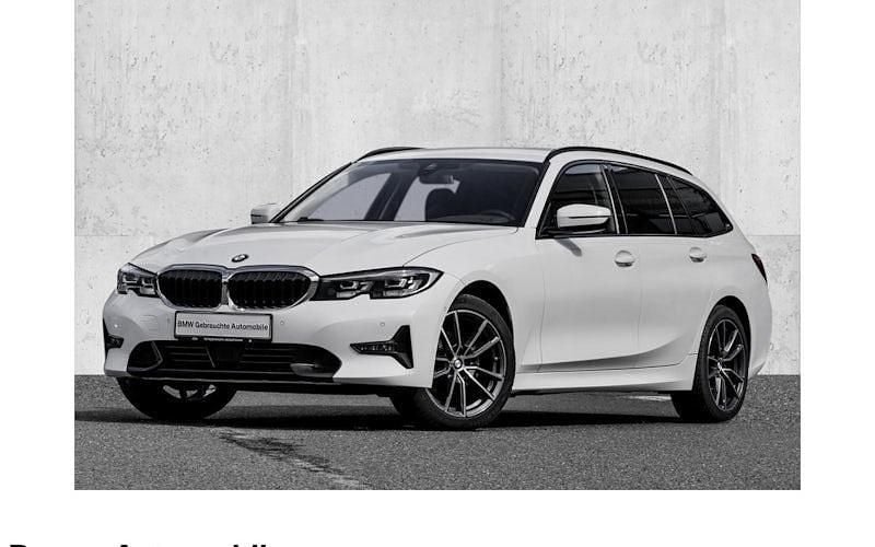 Weiß Gebraucht 2020 BMW 320 Sport Line Limousine | 21.750 € (Guter Preis) - Bild 1/4