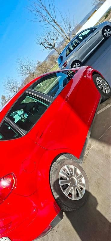 Gebraucht Seat Altea 101 PS (74 kW) 2004 Rot Van / Kleinbus