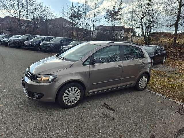 Gebraucht VW Golf Plus Cross Match 105 PS (77 kW) 2012 Kaschmirbraun Van / Kleinbus