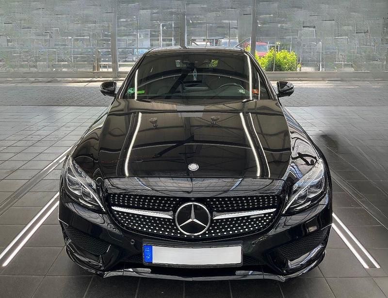 Schwarz Gebraucht 2016 Mercedes C43 AMG AMG Limousine | 30.500 € (Guter Preis) - Bild 1/4