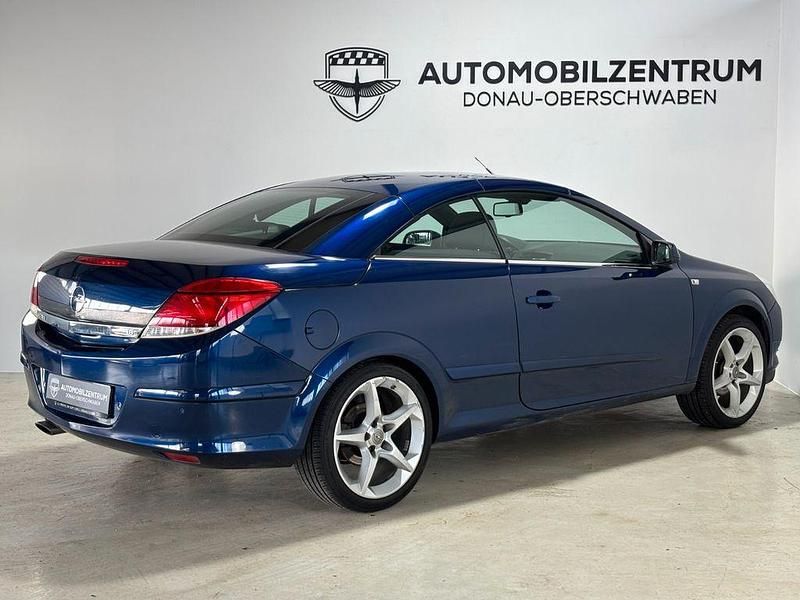 Gebraucht Opel Astra Cabriolet 116 PS (85 kW) 2008 Blau Cabrio