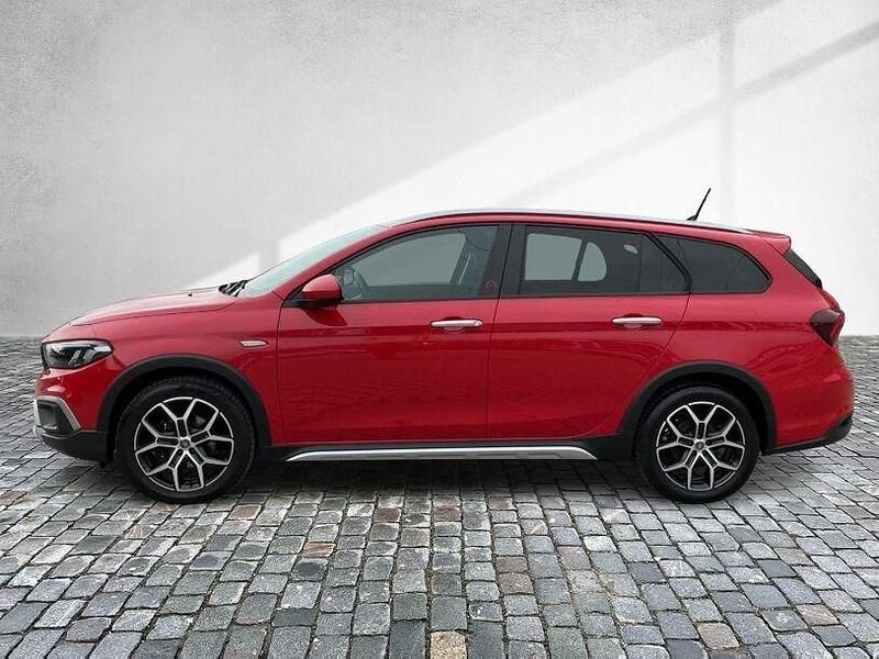 Gebraucht Fiat Tipo Red 131 PS (96 kW) 2022 Rot Kombi