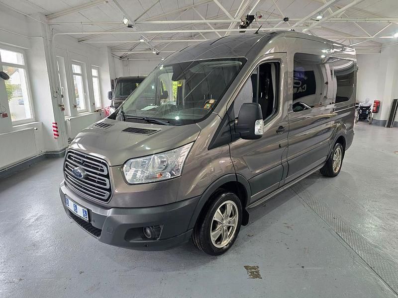 Braun Gebraucht 2017 Ford Transit Trend Van / Kleinbus | 26.990 € - Bild 1/4