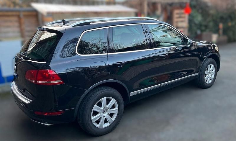 Gebraucht VW Touareg 239 PS (175 kW) 2011 Schwarz SUV