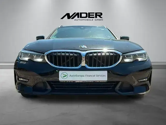 Gebraucht BMW 330e Sport Line 2021 Schwarz Kombi