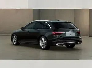 Gebraucht Audi A4 163 PS (119 kW) 2025 Schwarz (mythosschwarz) Limousine