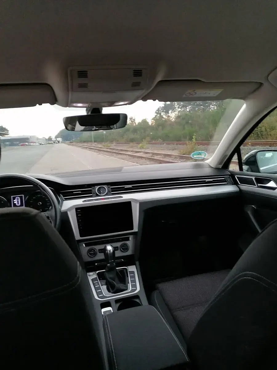 Gebraucht VW Passat Comfortline 150 PS (110 kW) 2017 Schwarz Kombi
