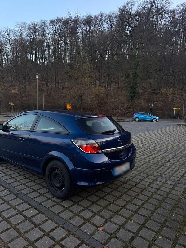 Gebraucht Opel Astra 103 PS (75 kW) 2006 Blau Coupé