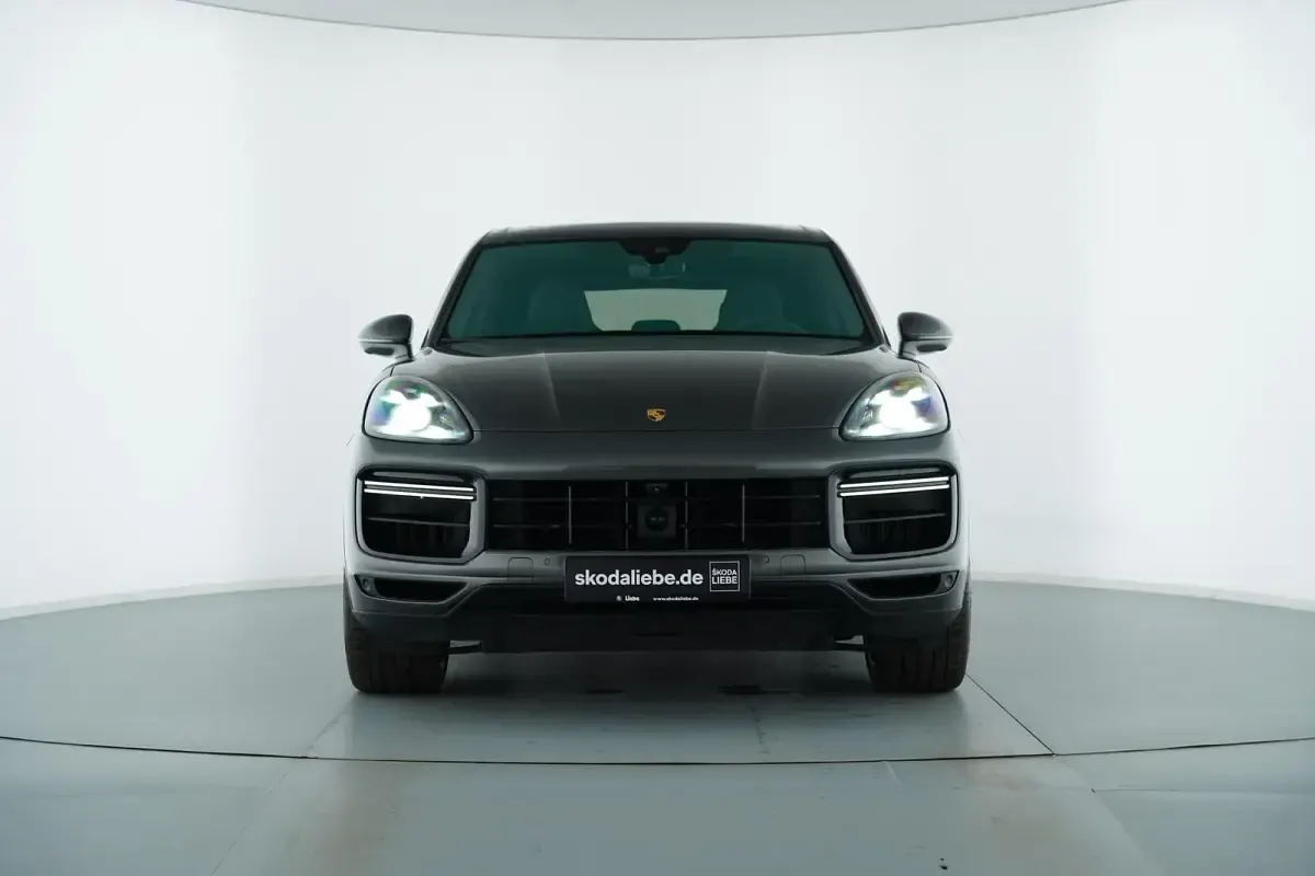 Gebraucht Porsche Cayenne 549 PS (403 kW) 2018 Quarzitgraumetallic SUV