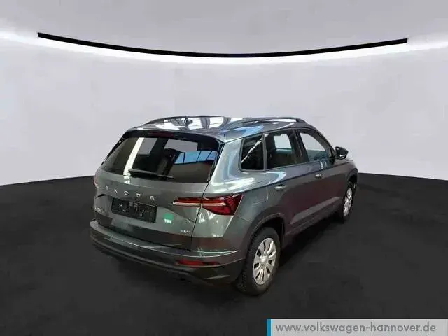 Gebraucht Skoda Karoq Ambition 150 PS (110 kW) 2023 Graphitegrau metallic SUV