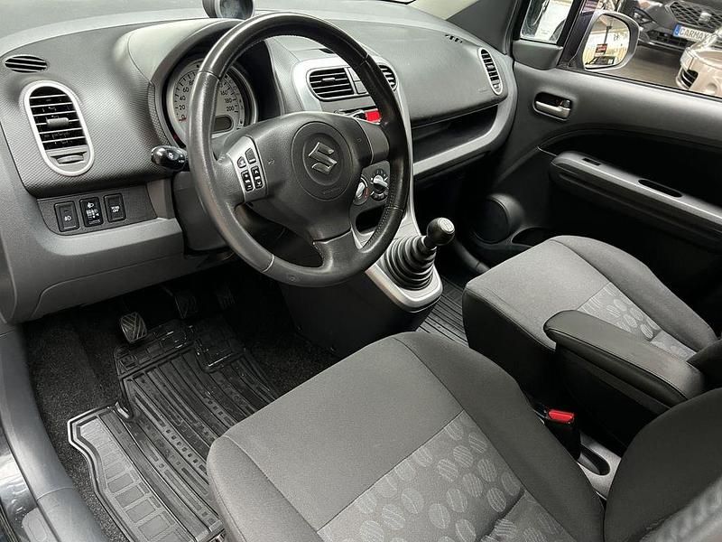 Gebraucht Suzuki Splash Club 86 PS (63 kW) 2008 Schwarz Kleinwagen