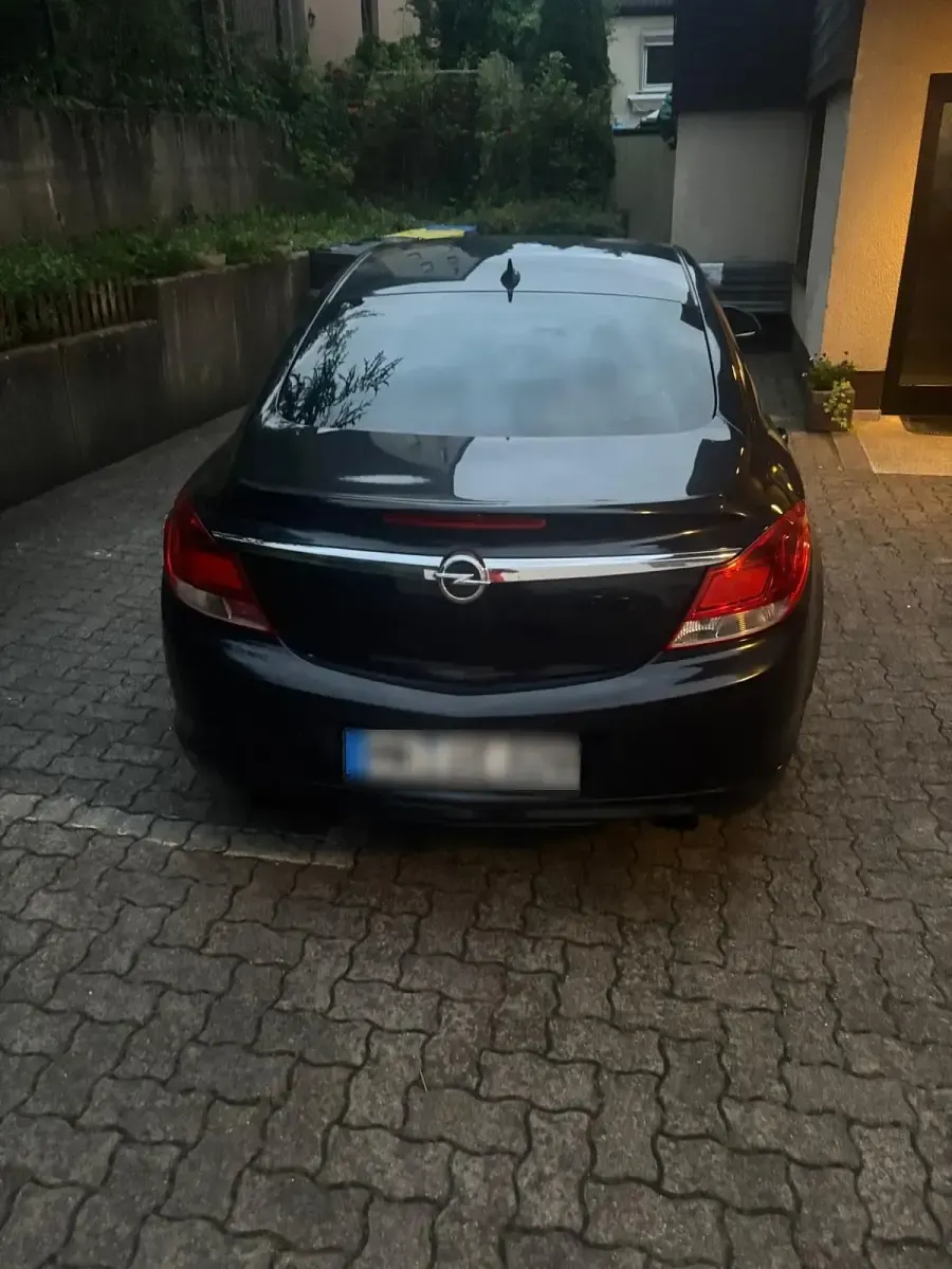 Gebraucht Opel Insignia 250 PS (183 kW) 2013 Schwarz Limousine