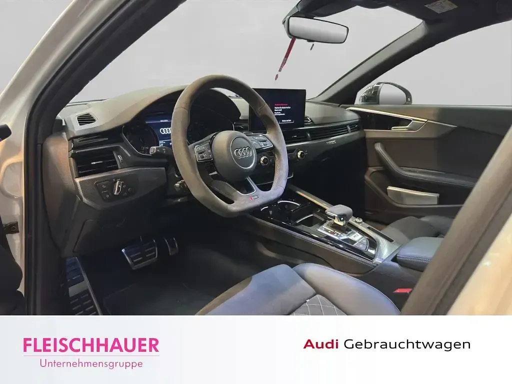 Gebraucht Audi RS4 Ambiente 450 PS (330 kW) 2024 Weiss Kombi