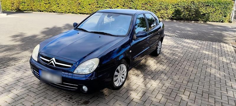Blau Gebraucht 2004 Citroën Xsara Exclusive Limousine | 1.800 € (Fairer Preis) - Bild 1/4