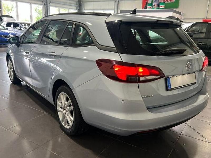 Gebraucht Opel Astra 110 PS (80 kW) 2019 Blau Kombi