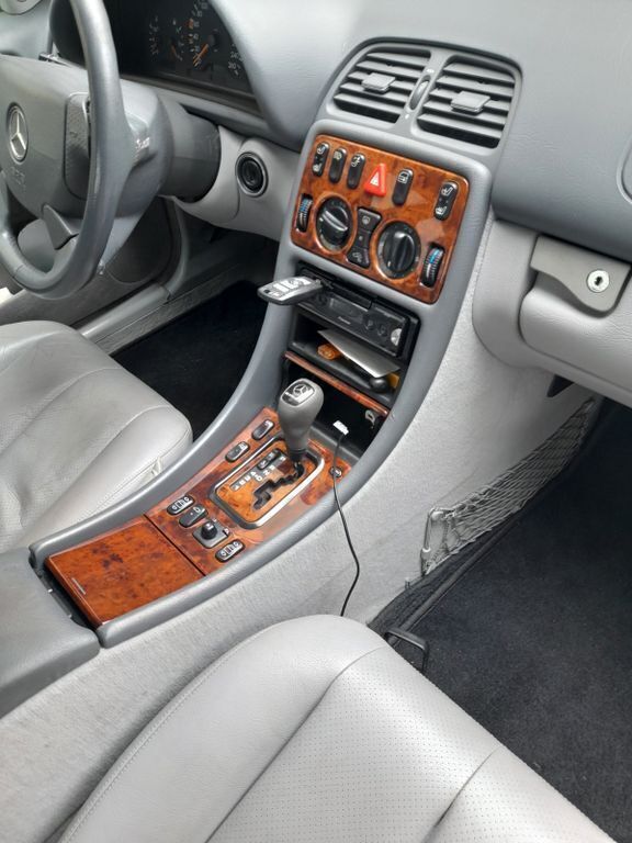 Gebraucht Mercedes CLK230 Elegance 193 PS (141 kW) 1999 Blau Coupé