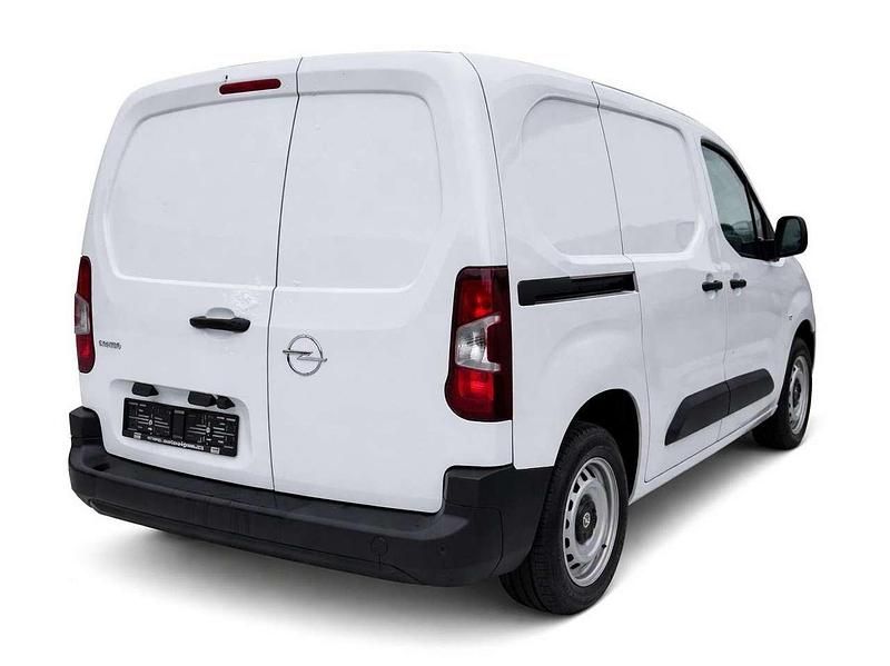 Neu Opel Combo 110 PS (80 kW) 2025 Icy weiss Van / Kleinbus