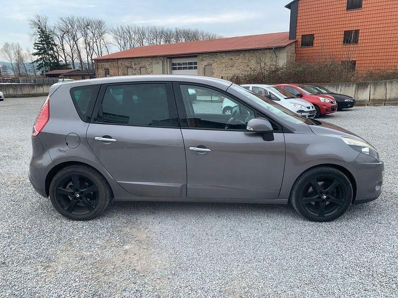 Gebraucht Renault Scénic III Dynamique 150 PS (110 kW) 2009 Grau Van / Kleinbus