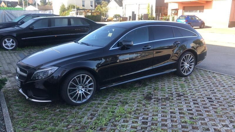 Schwarz Gebraucht 2015 Mercedes CLS500 Shooting Brake AMG Kombi | 39.900 € (Etwas zu teuer) - Bild 1/4