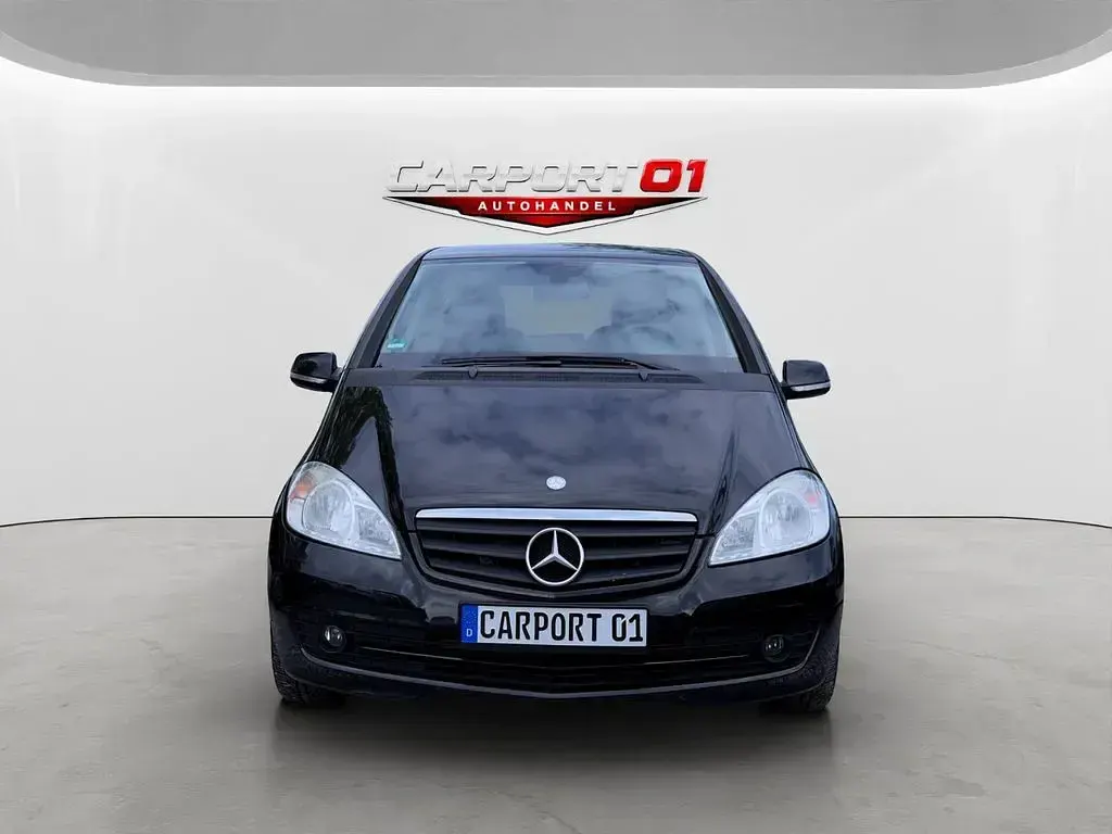 Gebraucht Mercedes A180 109 PS (80 kW) 2009 Schwarz Limousine