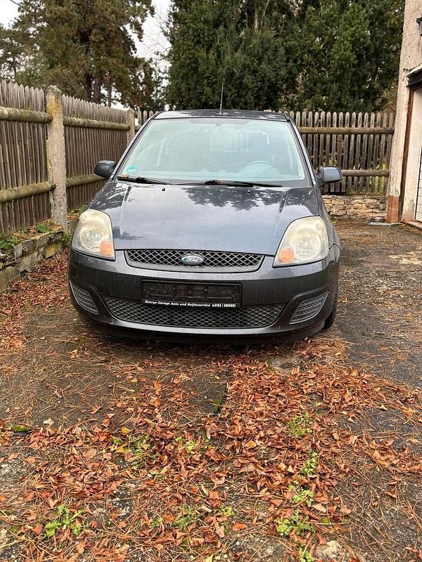 Blau Gebraucht 2008 Ford Fiesta Kleinwagen | 550 € (Superpreis) - Bild 1/4